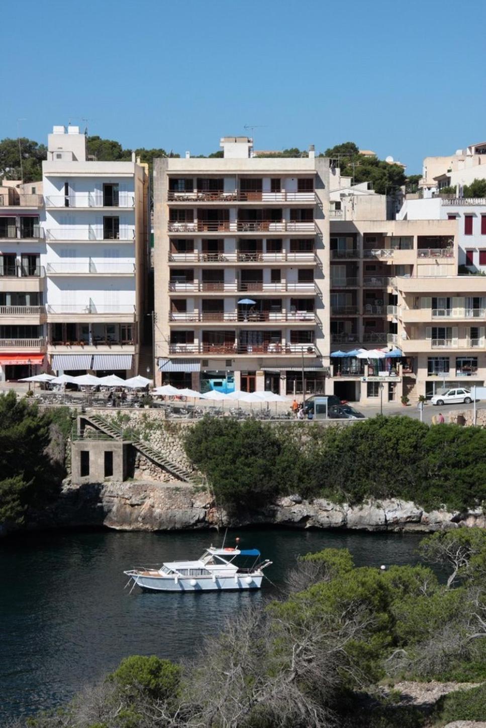 Apartamentos Llevant Cala Figuera  Eksteriør bilde